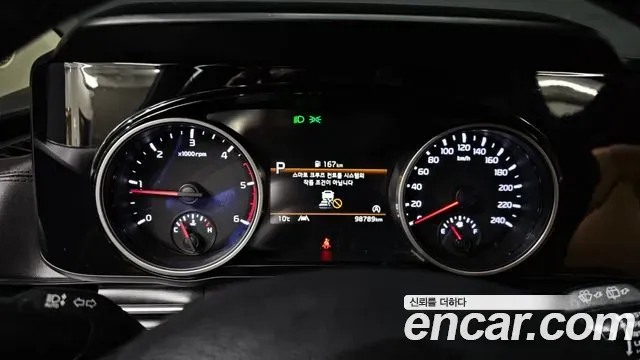 Kia Carnival Diesel 9-Seater Prestige 2021 — фото 8