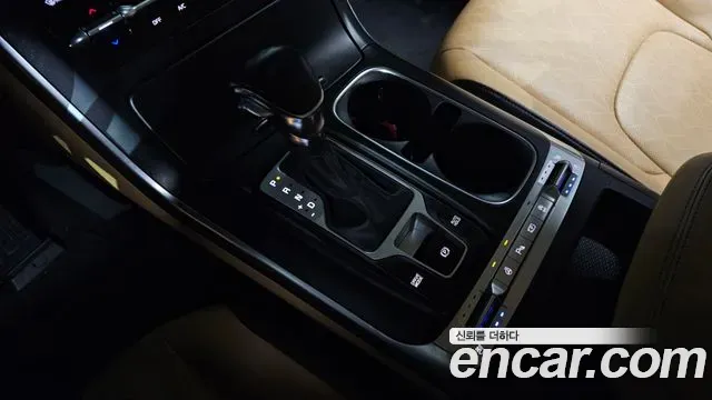 Kia Carnival Diesel 9-Seater Prestige 2021 — фото 9