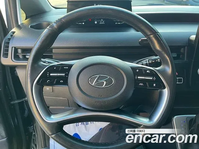 Hyundai Staria Cargo 5-Seater Modern 2022 — фото 8