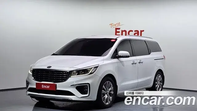 Kia Carnival 9-Seater Prstige 2019