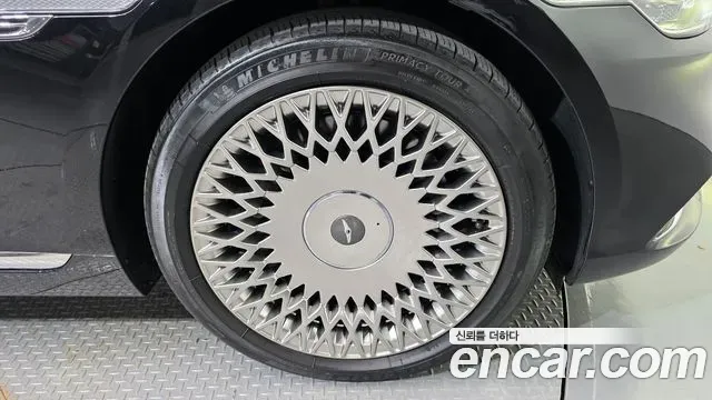Genesis G90 5.0 AWD Limousine Prestige 2021 — фото 5