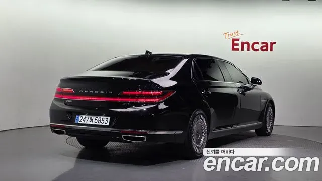 Genesis G90 5.0 AWD Limousine Prestige 2021 — фото 2