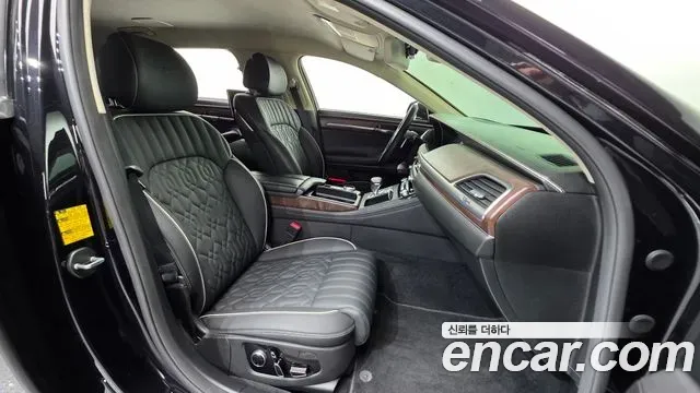 Genesis G90 5.0 AWD Limousine Prestige 2021 — фото 10