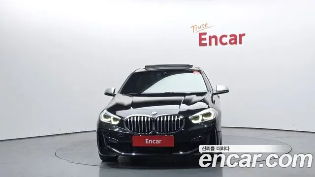 BMW 1-Series 120i M Sports 2023 — фото 3