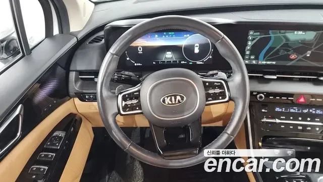 Kia Carnival Diesel 9-Seater Signature 2021 — фото 13