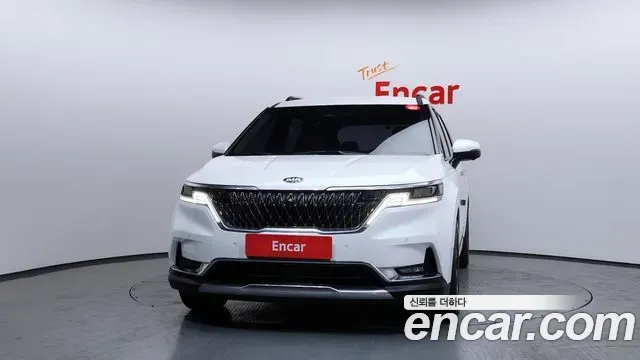 Kia Carnival Diesel 9-Seater Signature 2021 — фото 3