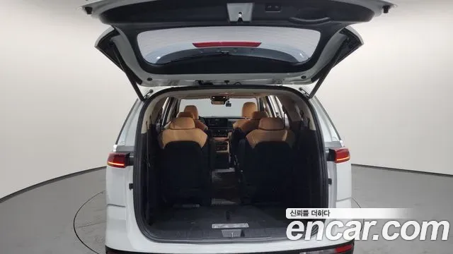 Kia Carnival Diesel 9-Seater Signature 2021 — фото 20