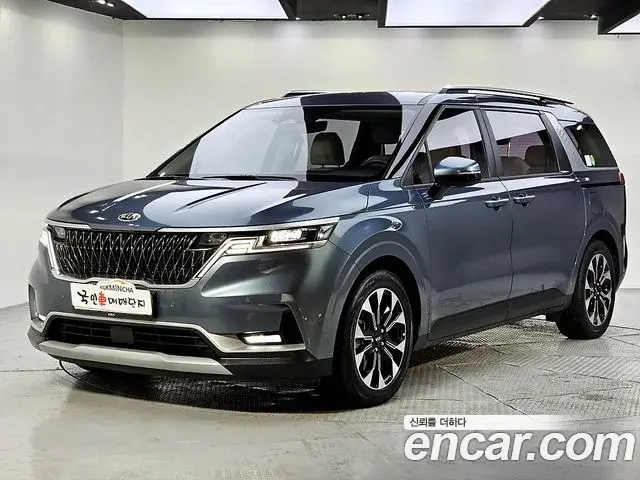Kia Carnival Diesel 9-Seater Prestige 2021