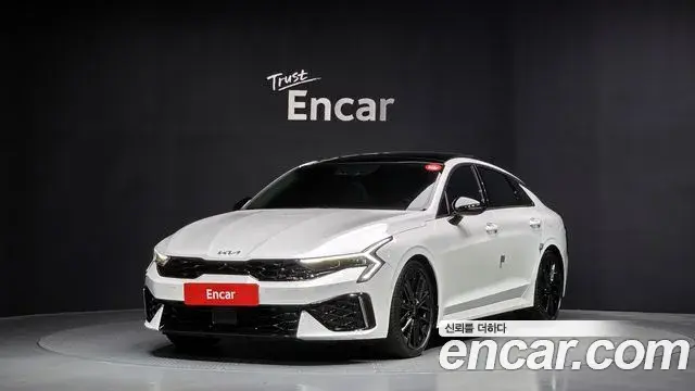 Kia K5 1.6 Turbo Signature 2024
