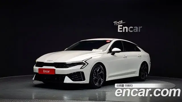 Kia K5 1.6 Turbo Signature 2024