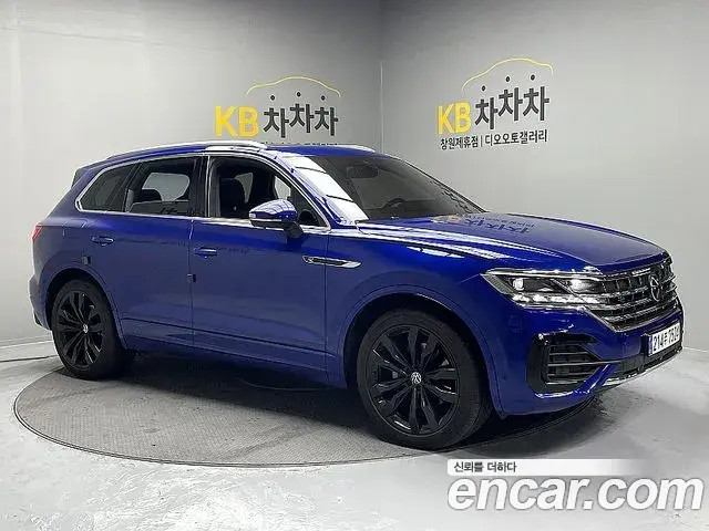 Volkswagen Touareg 3.0 TDI R-Line 2023