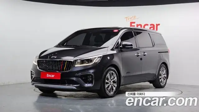 Kia Carnival 9-Seater Noblesse Special 2019