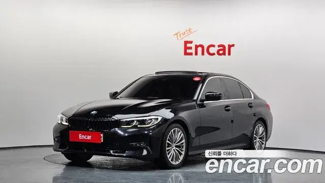 BMW 3-Series 320i Luxury 2020