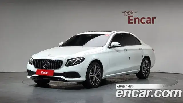 Mercedes-Benz E-Class E220d Avantgarde 2020