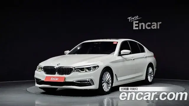 BMW 5-Series 520d Luxury Plus 2020