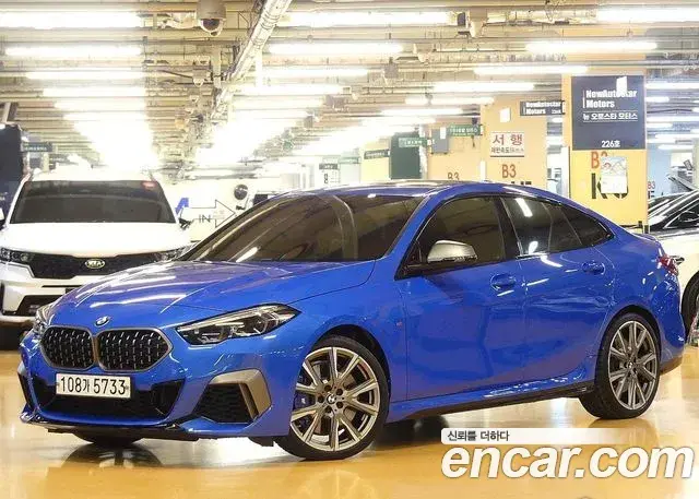 BMW 2-Series M235i xDrive 2020
