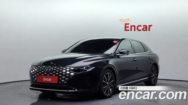 Hyundai Grandeur 2.5 Le Blanc 2021