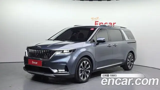 Kia Carnival Gasoline 7-Seater Signature 2021