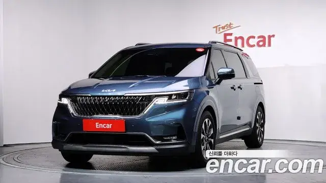 Kia Carnival Gasoline 9-Seater Signature 2022