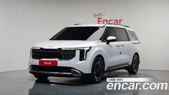 Kia Carnival Diesel 9-Seater Noblesse 2024