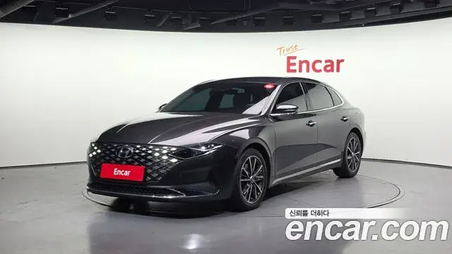 Hyundai Grandeur 2.5 Le Blanc 2022