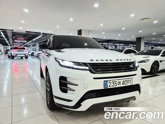 Land Rover Range Rover Evoque P250 Dynamic SE 2025