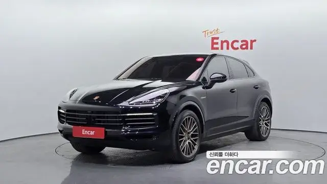 Porsche Cayenne 3.0 E-HYBRID COUPE PLATINUM EDITION 2022