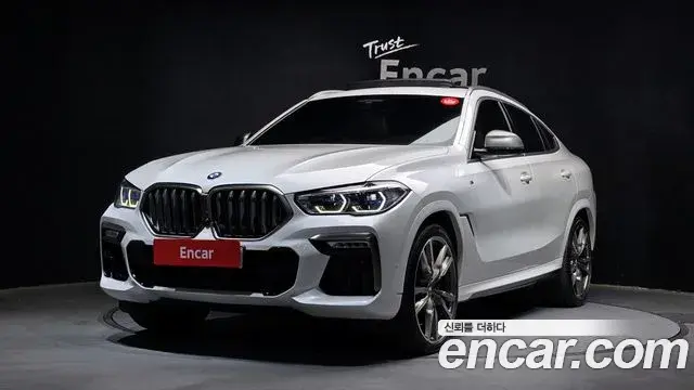 BMW X6 M50i 2020