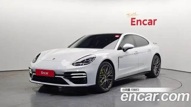 Porsche Panamera 2.9 AWD E-Hybrid Platinum Edition 2023