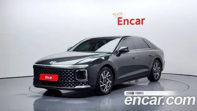 Hyundai Grandeur 2,5 Gasoline 2WD Premium 2022