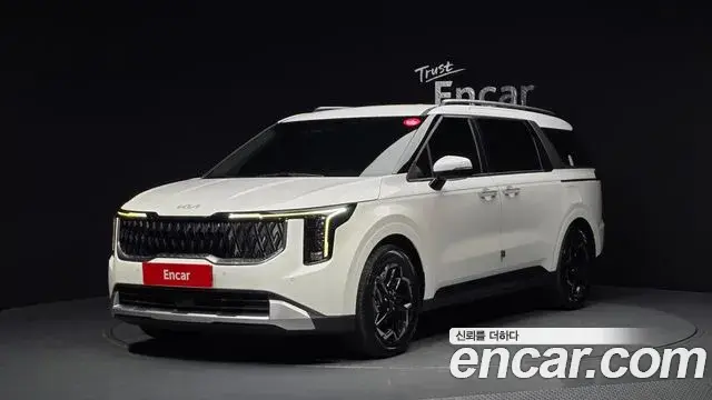 Kia Carnival Diesel 9-Seater Prestige 2024