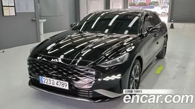 Kia K8 Noblesse 2022