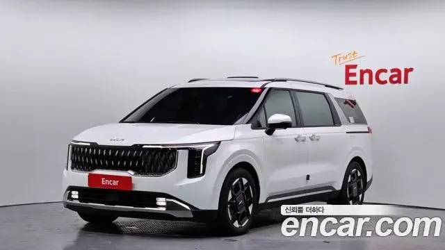 Kia Carnival Diesel 9-Seater Signature 2024