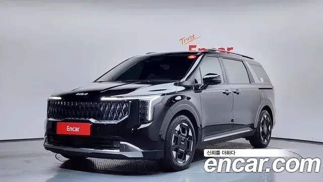 Kia Carnival Diesel 9-Seater Noblesse 2025