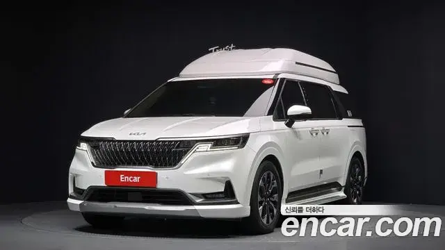 Kia Carnival Gasoline 9-Seater Hi-Limousine Signature 2021