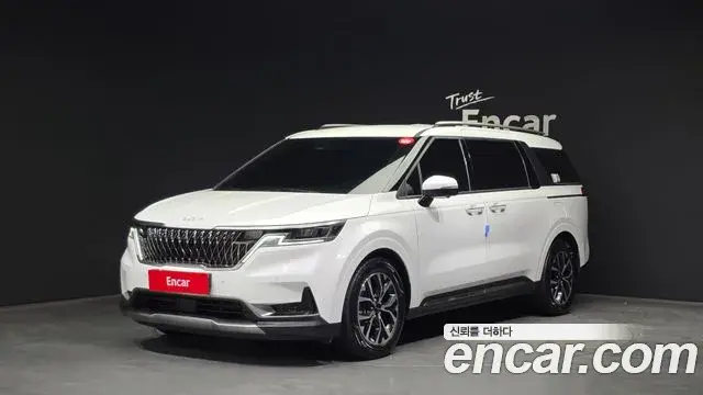 Kia Carnival Diesel 9-Seater Noblesse 2023