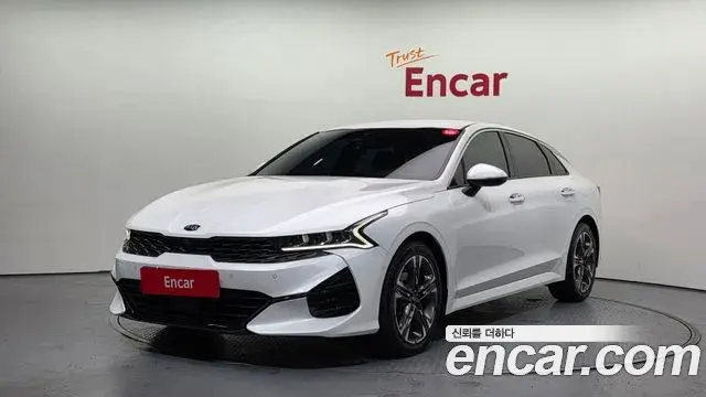 Kia K5 2.0 Signature 2021