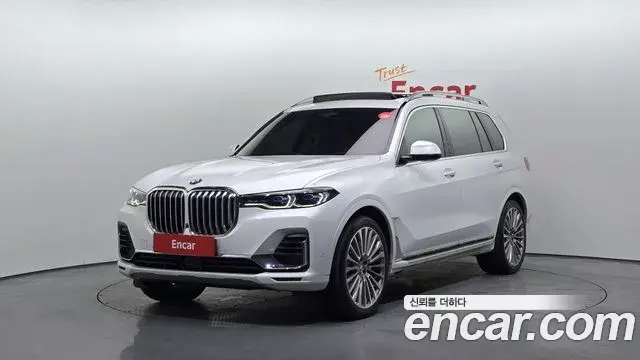 BMW X7 xDrive 40i Design Pure Excellence 6-Seater 2021
