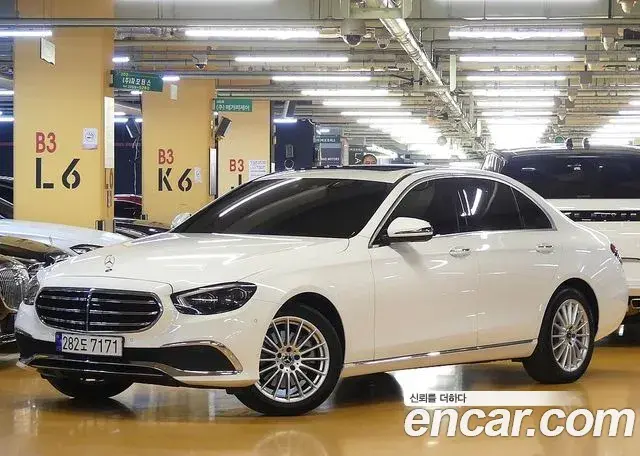 Mercedes-Benz E-Class E250 Exclusive 2023
