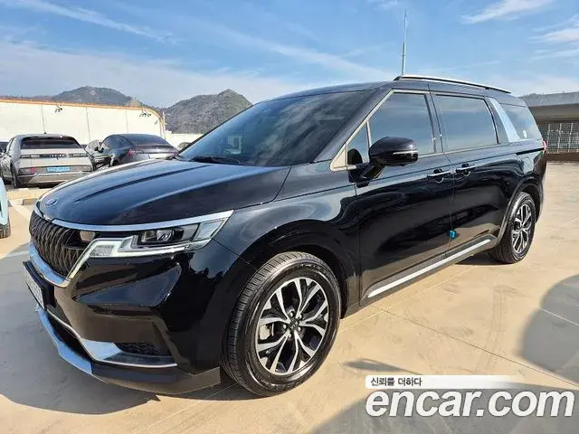 Kia Carnival Diesel 9-Seater Noblesse 2021