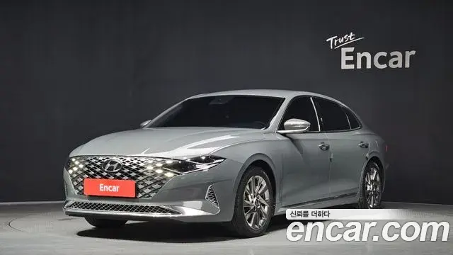 Hyundai Grandeur Calligraphy 2021