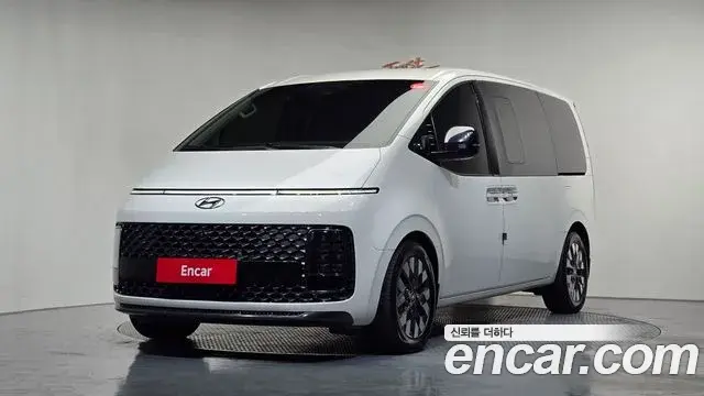 Hyundai Staria 4WD Lounge 9-Seater Inspiration 2022