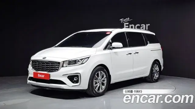Kia Carnival 9-Seater Prstige 2020