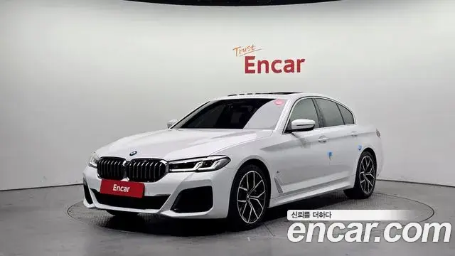 BMW 5-Series 530i M Sport Package 2020