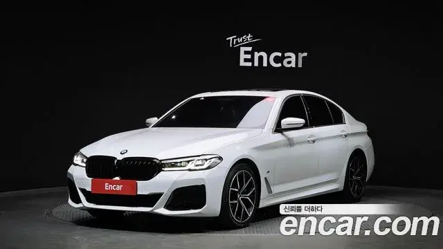 BMW 5-Series 530i M Sport Package 2021