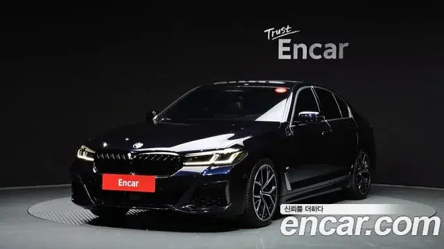 BMW 5-Series 530i M Sport Package 2021
