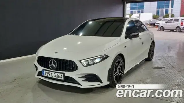 Mercedes-Benz A-Class AMG A35 4MATIC Sedan 2023