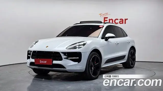 Porsche Macan 2.9 GTS 95B 2021