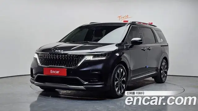 Kia Carnival Gasoline 7-Seater Signature 2023
