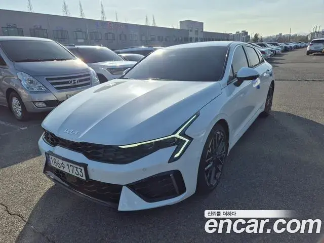 Kia K5 1.6 Turbo Signature 2023